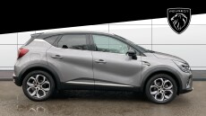 Renault Captur 1.6 E-Tech full hybrid 145 Techno 5dr Auto Hybrid Hatchback